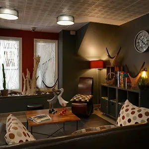 3* Hotel Logis & Restaurant Le Pardaillan